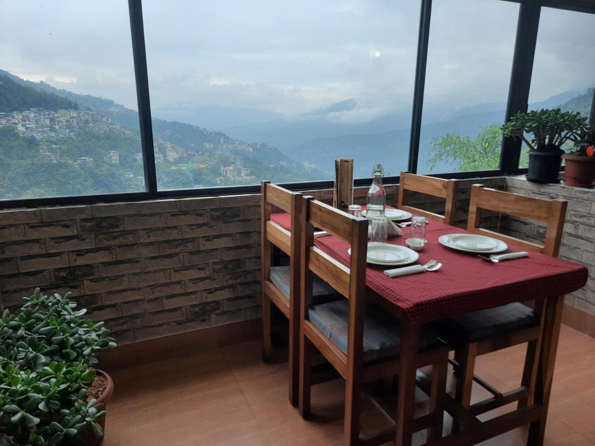 Hotel Hill Castle Gangtok Bagian luar foto